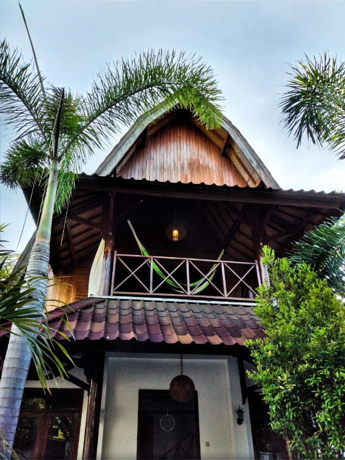 길리 아이르 Gili Moonlight Retreat 빌라 외부 사진